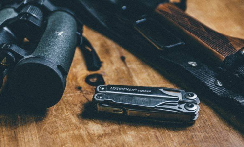 727 Leatherman SURGE фото 6